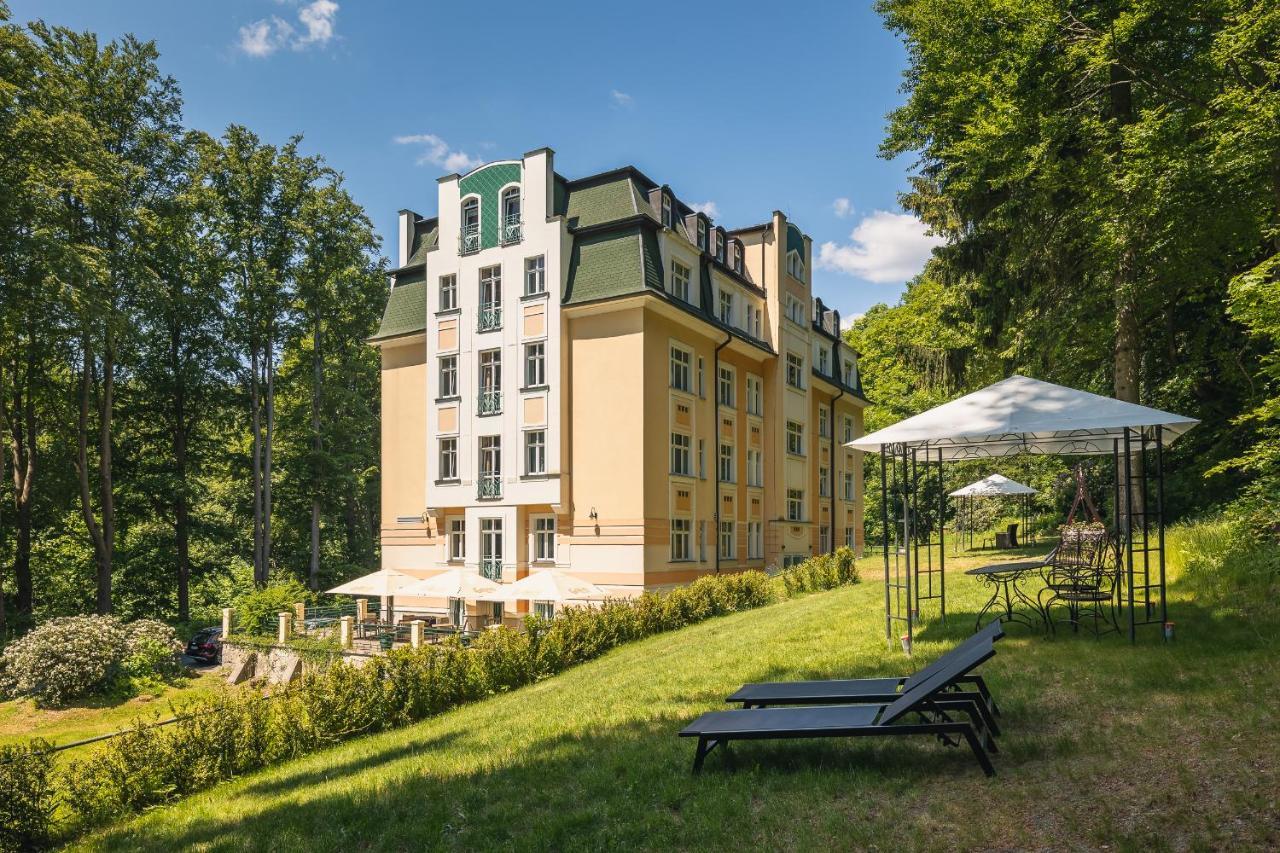 Spa & Wellness Hotel Silva Marianske Lazne Bagian luar foto