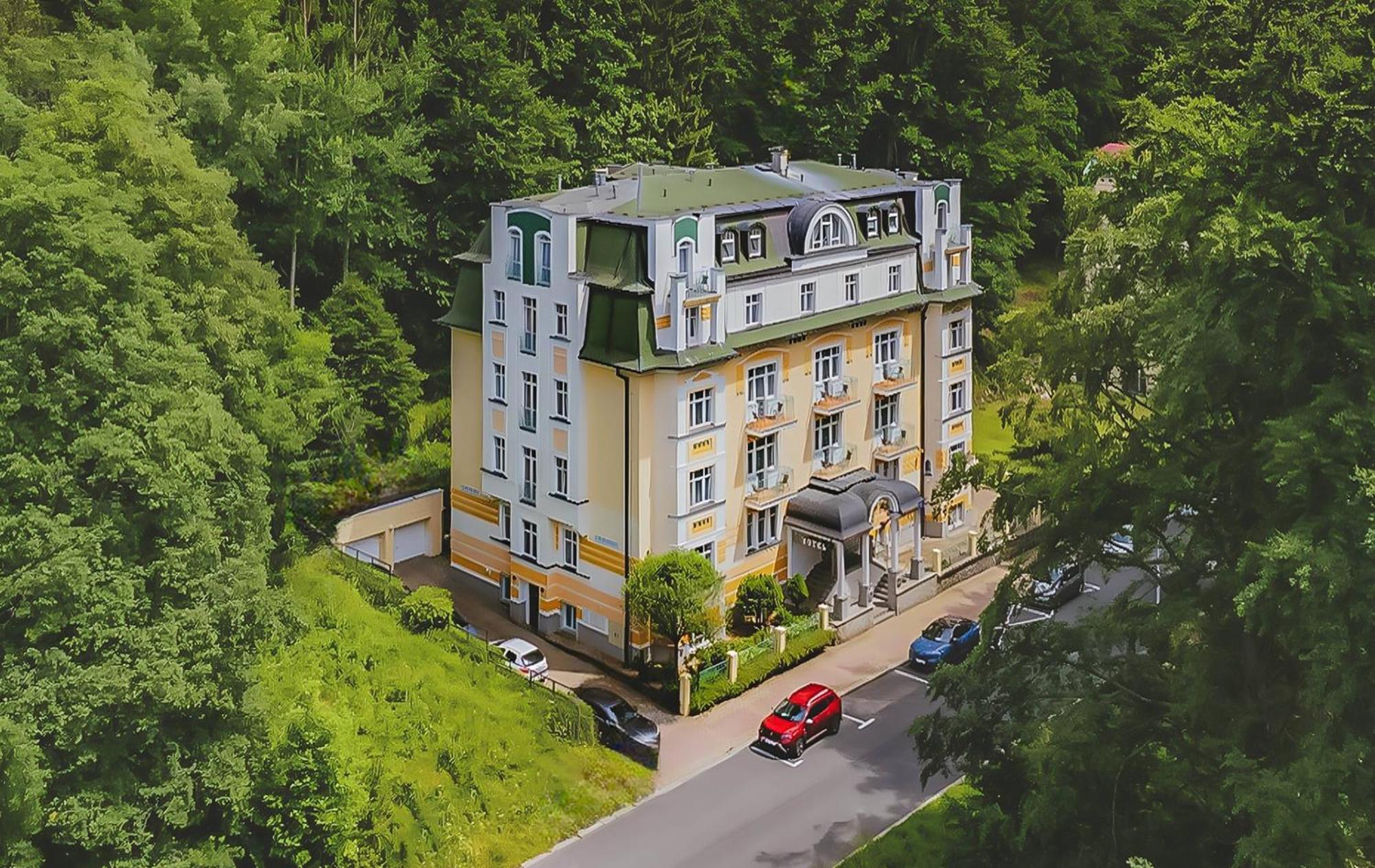 Spa & Wellness Hotel Silva Marianske Lazne Bagian luar foto
